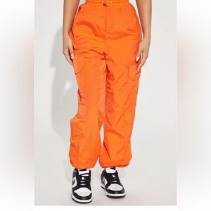 Soda pop parachute pants fashion nova SIZE XL